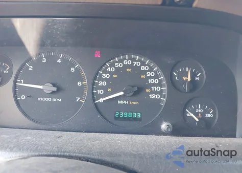 2004 Jeep Grand Cherokee Laredo z USA, uszkodzony, nr VIN 1J4GW48N94C430287